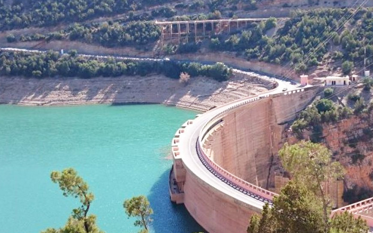 برمجة إنجاز 78 سدا صغيرا وتليا بحوض درعة واد نون