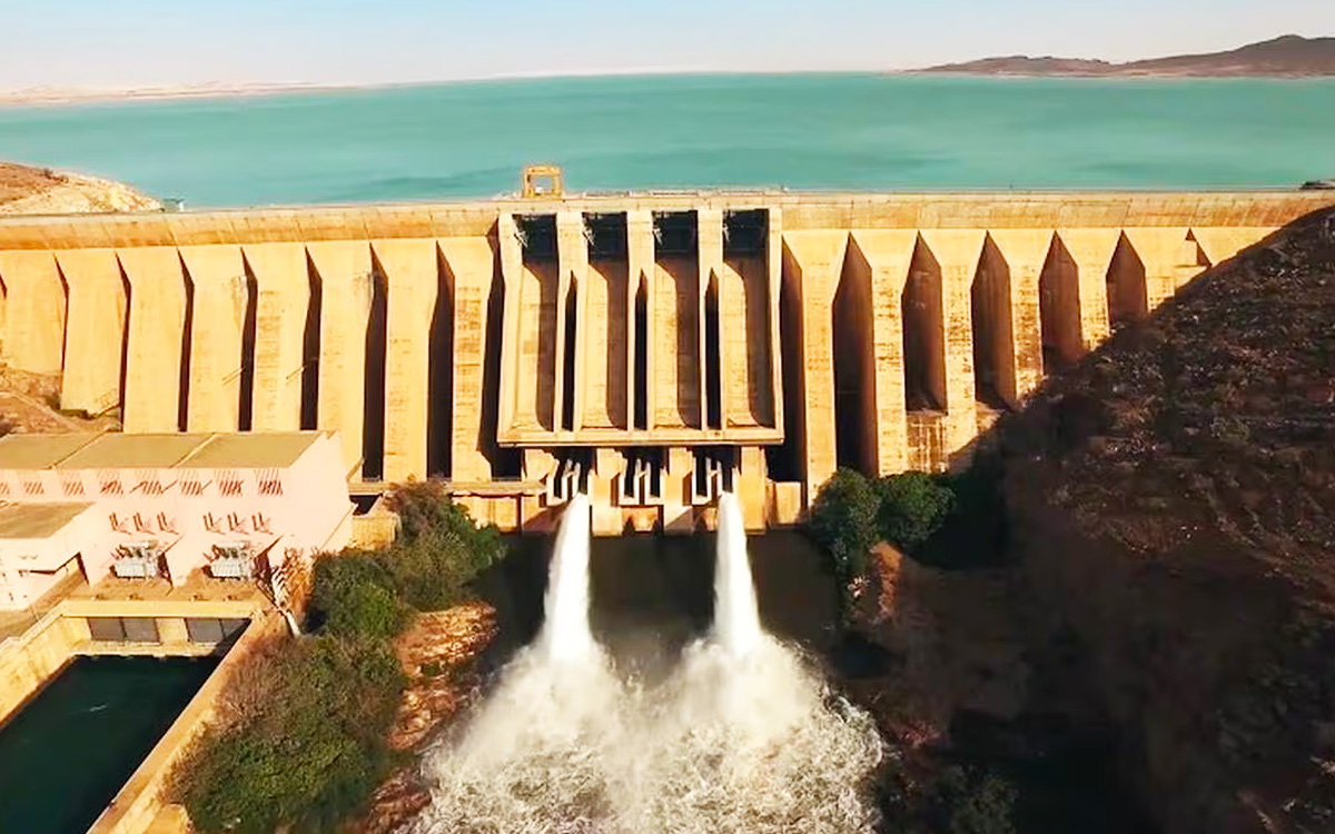 برمجة إنجاز 16 محطة لتحلية مياه البحر في المغرب بقدرة إنتاجية تصل إلى 1490 مليون م³ في السنة
