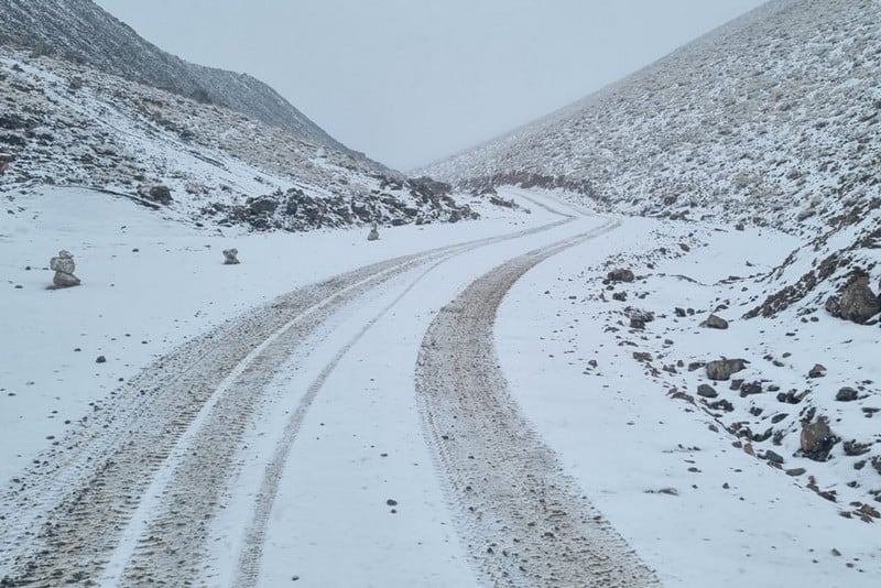 إقليم تنغير.. تساقطات ثلجية كثيفة تُغَطّي عدة مناطق جبلية
