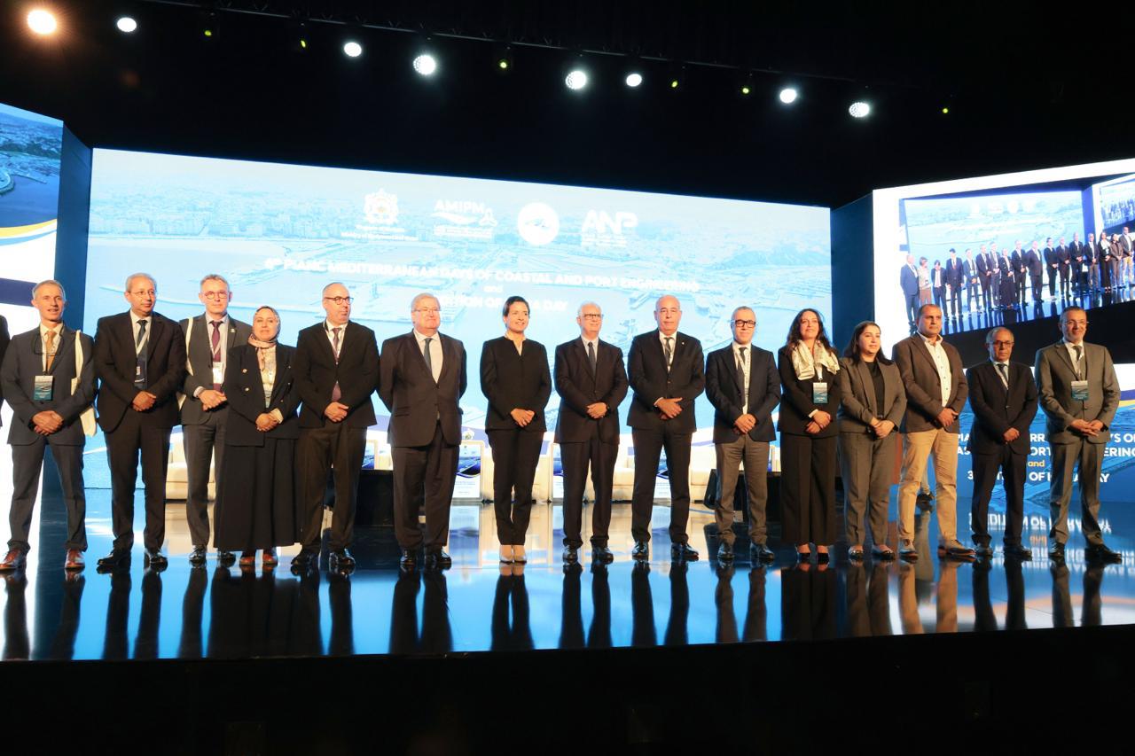 انعقاد فعاليات الدورة السادسة للأيام المتوسطية للهندسة المينائية والساحلية بمدينة طنجة