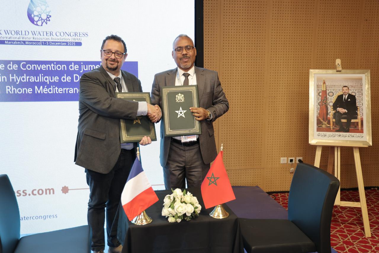 وكالة الحوض المائي لدرعة واد نون توقع اتفاقية شراكة مع وكالة مياه فرنسية لتعزيز التعاون المائي