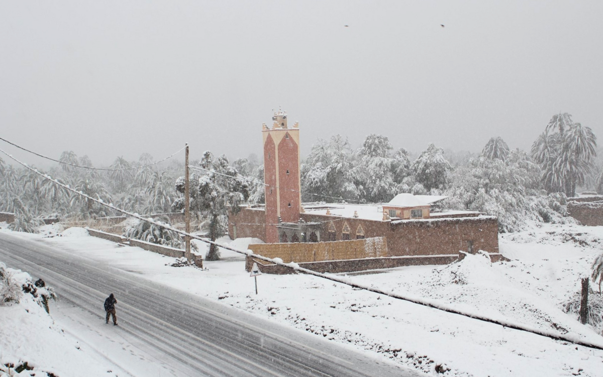 نشرة إنذارية.. تساقطات ثلجية مرتقبة من يوم غد الثلاثاء إلى غاية الأربعاء بعدد من مناطق المملكة