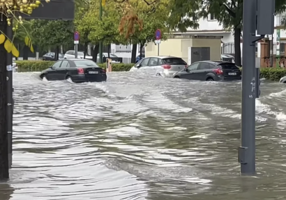 بعد أمطار غزيرة بلغت 120 ملم خلال ساعات.. فيضانات "غير مسبوقة" تجتاح إشبيلية وسط تحذيرات من استمرار الاضطرابات الجوية