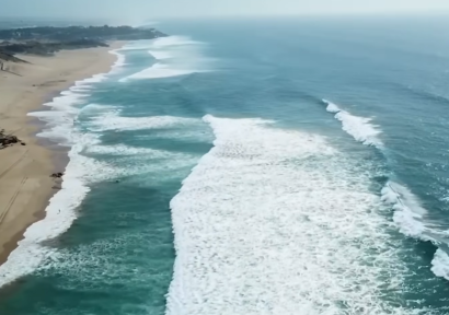 بحر هائج وأمواج عاتية مرتقبة بعدد من السواحل ابتداءً من الجمعة 23 يناير الجاري