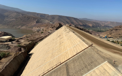 منشأة مائية مهيكلة بحوض سوس ماسة.. تتواصل أشغال تعلية سد المختار السوسي بإقليم تارودانت لتفوق 75%